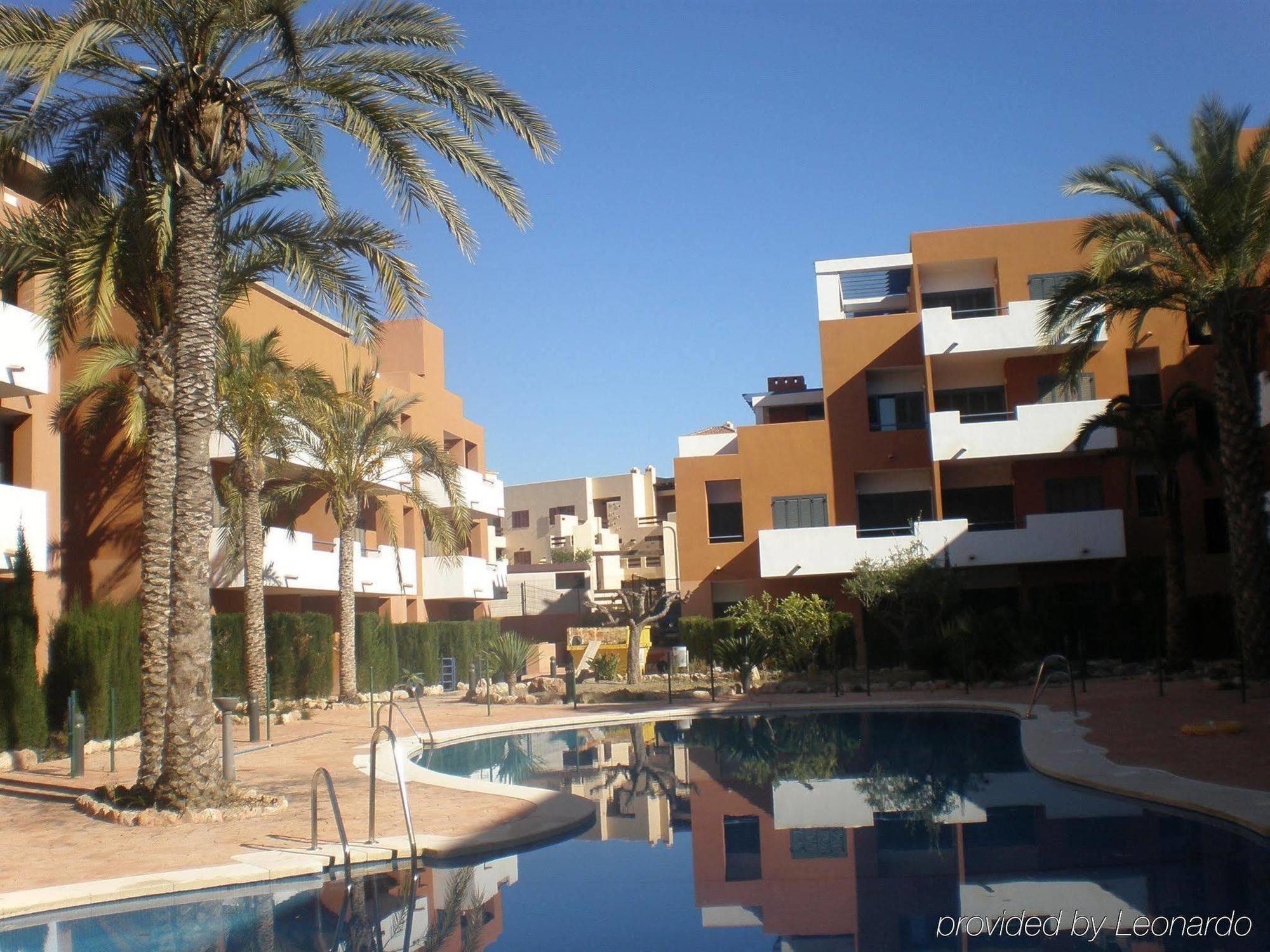 Apartamentos Turisticos Parque Tropical Vera Exterior photo